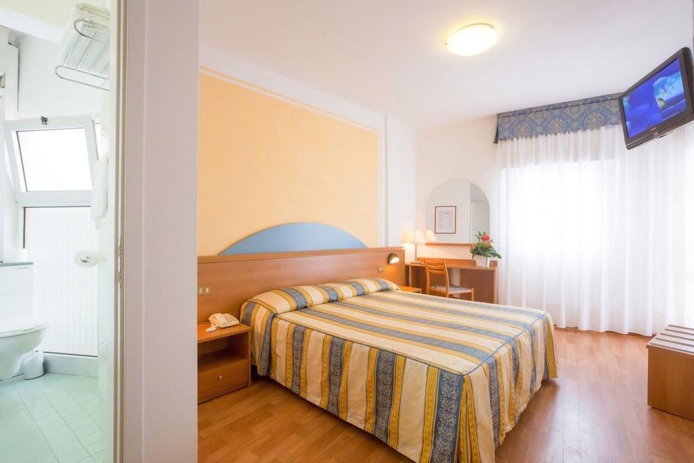 Hotel Adria Sul Mare 카오를레 외부 사진